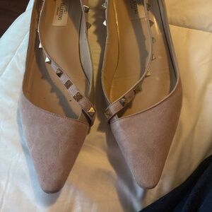 Rare Valentino 8.5 Garavani Rockstud flats size 39 pink blush